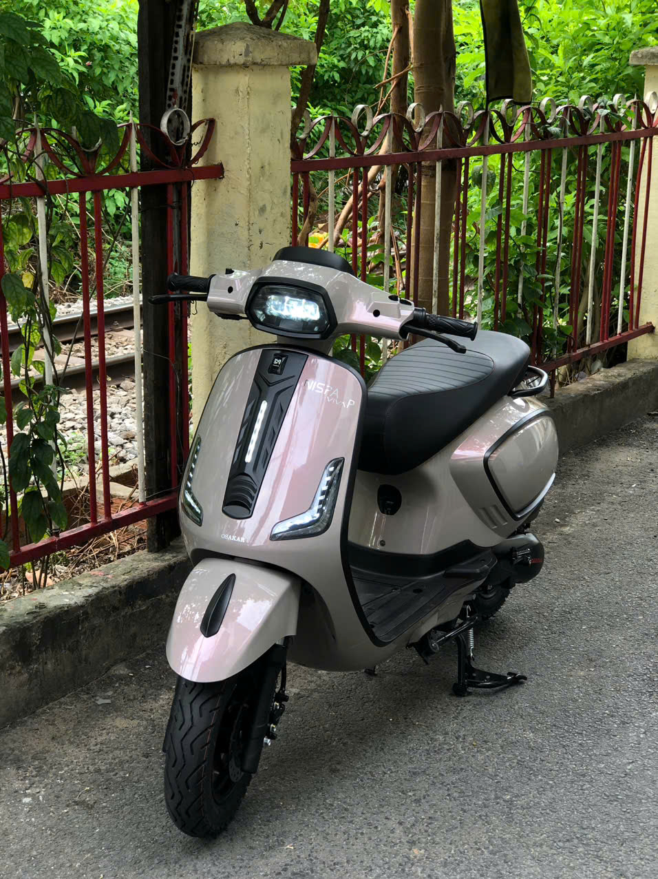 Hà Nội: Lộ Trình Lịch Sử Hướng Tới Giao Thông Xanh - Cơ Hội Và Thách Thức Từ Lệnh Cấm Xe Máy Xăng Hà Nội: Lộ Trình Lịch Sử Hướng Tới Giao Thông Xanh - Cơ Hội Và Thách Thức Từ Lệnh Cấm Xe Máy Xăng