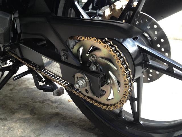 thay xích xe máy 50cc hết bao nhiêu tiền
